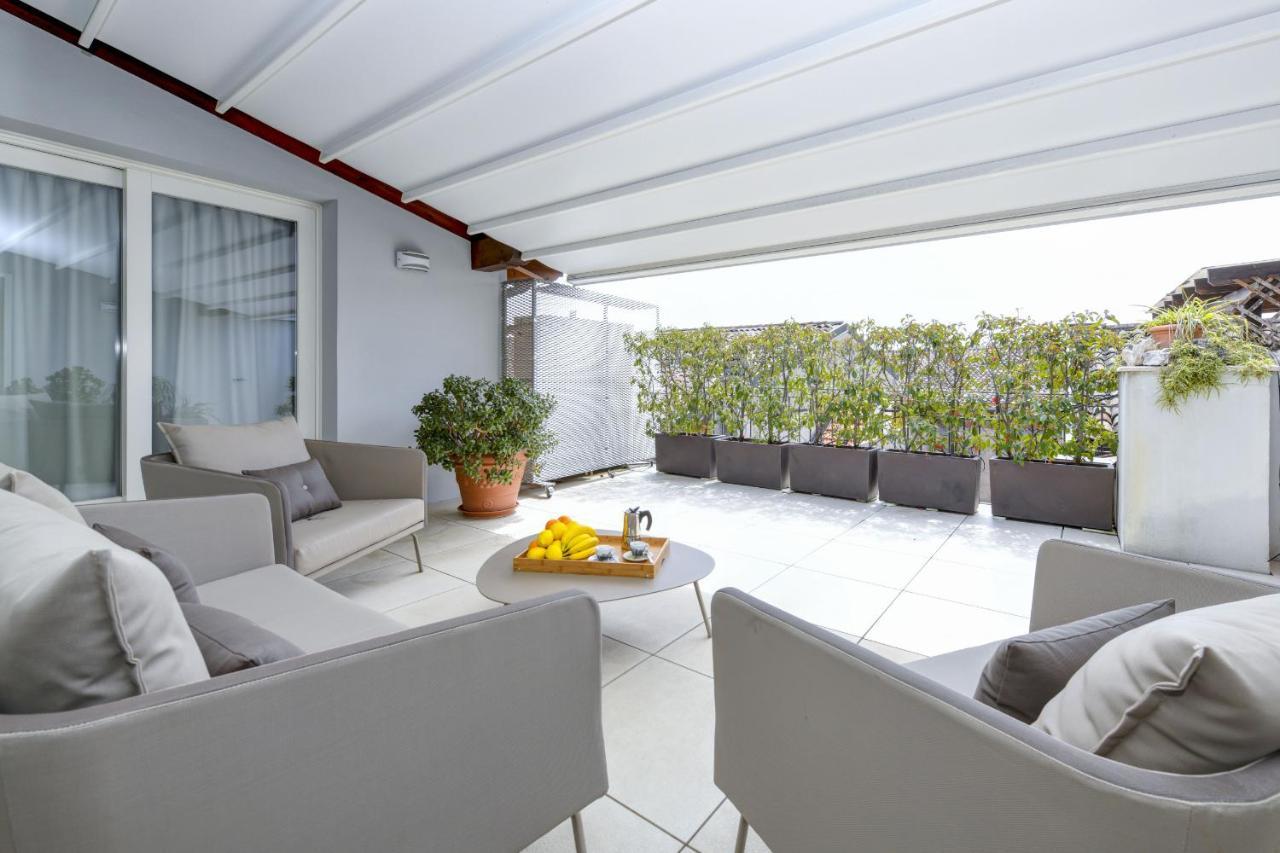 Fantoni Loft Apartment Salò Exterior foto